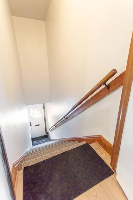 Free Parking, Beautiful 4 1/2- 2 Bedroom Apartment Montreal Zewnętrze zdjęcie